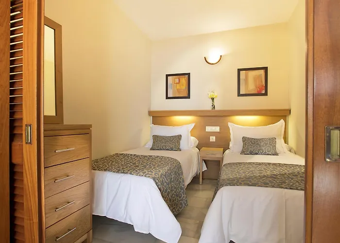 Sunset Beach Club ApartmentsAparthotel